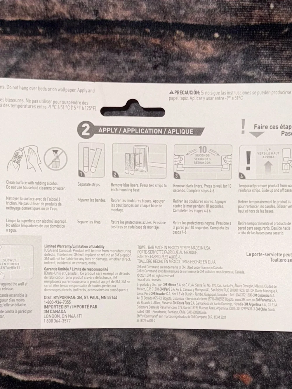 Command Bath Plastic Towel Bar, White Hand Towel Rack 3lb 4 Strips